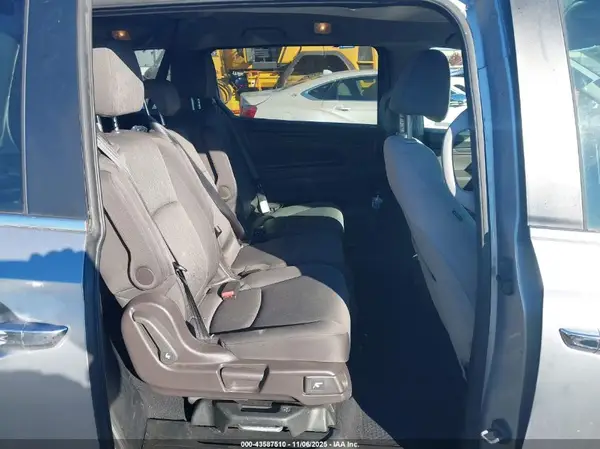 5FNRL6H50KB074251 2019 HONDA ODYSSEY - Image 8