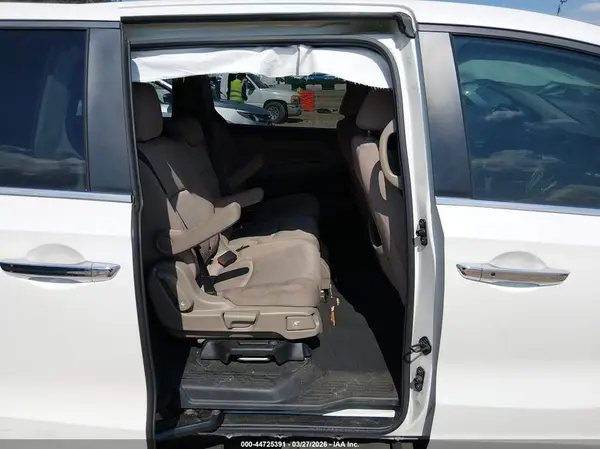5FNRL6H50KB108494 2019 HONDA ODYSSEY - Image 8