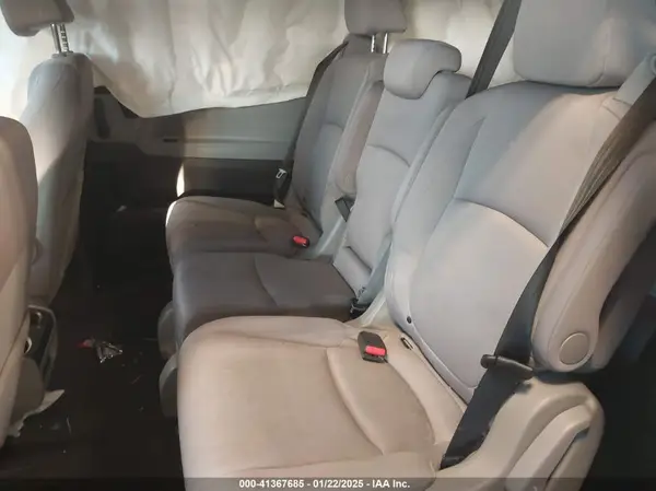 5FNRL6H50NB035132 2022 HONDA ODYSSEY - Image 8