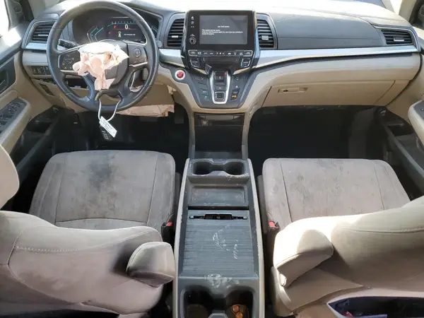 5FNRL6H51JB013893 2018 HONDA ODYSSEY - Image 8