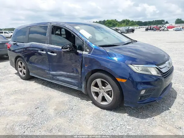 5FNRL6H51JB023999 2018 HONDA ODYSSEY - Image 1