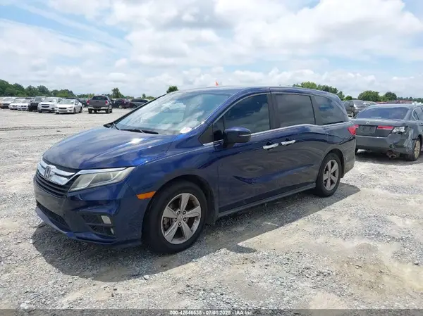5FNRL6H51JB023999 2018 HONDA ODYSSEY - Image 2