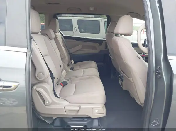 5FNRL6H51JB093311 2018 HONDA ODYSSEY - Image 8