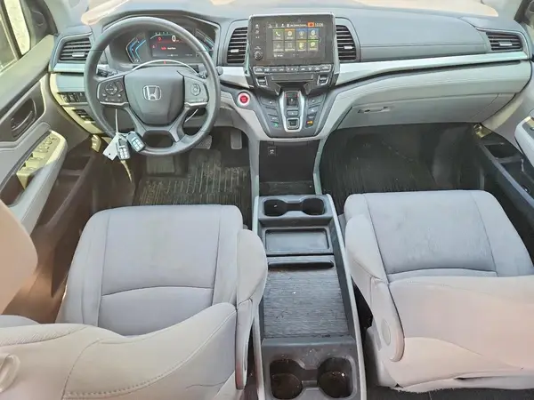 5FNRL6H51JB102931 2018 HONDA ODYSSEY - Image 8