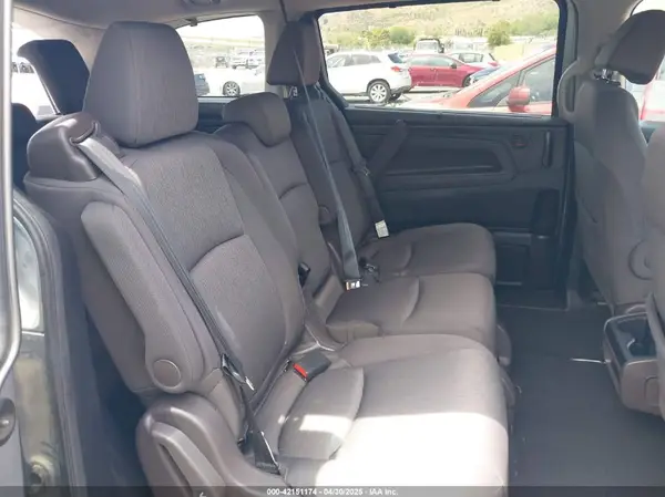 5FNRL6H51KB138393 2019 HONDA ODYSSEY - Image 8