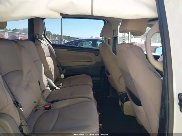 5FNRL6H51LB073174 2020 HONDA ODYSSEY - Image 8