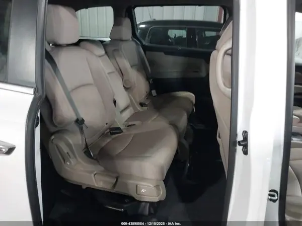 5FNRL6H51NB033227 2022 HONDA ODYSSEY - Image 8