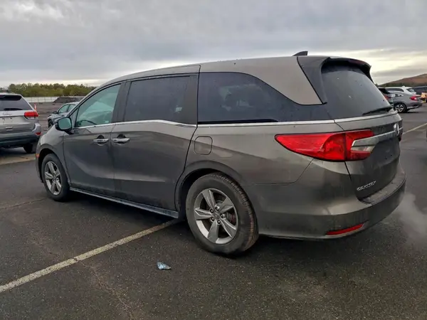 5FNRL6H52JB081426 2018 HONDA ODYSSEY - Image 2