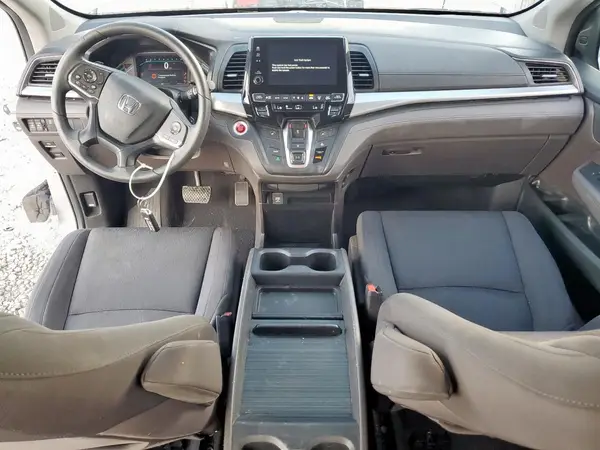 5FNRL6H52JB095665 2018 HONDA ODYSSEY - Image 8