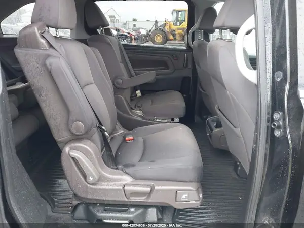 5FNRL6H52KB040263 2019 HONDA ODYSSEY - Image 8