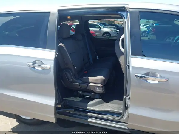 5FNRL6H52KB070668 2019 HONDA ODYSSEY - Image 8