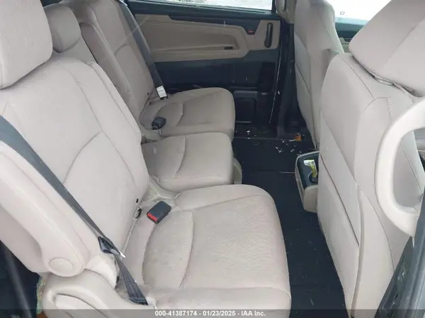 5FNRL6H52LB063852 2020 HONDA ODYSSEY - Image 8