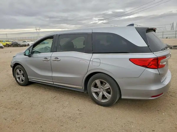5FNRL6H53JB049374 2018 HONDA ODYSSEY - Image 2