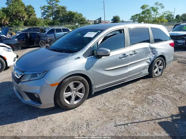 5FNRL6H53JB058138 2018 HONDA ODYSSEY - Image 2