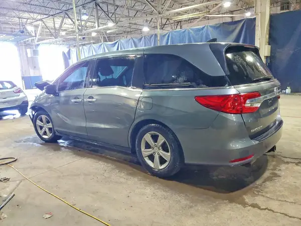 5FNRL6H53JB068779 2018 HONDA ODYSSEY - Image 2
