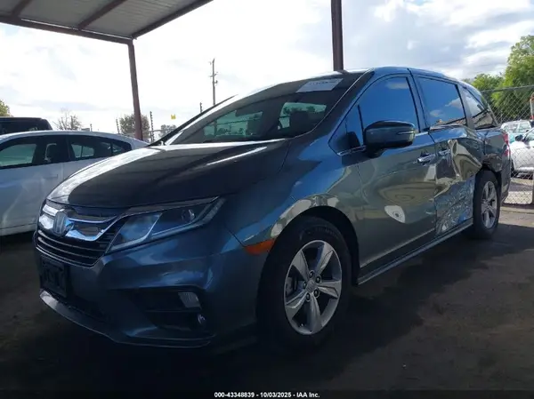 5FNRL6H53JB099059 2018 HONDA ODYSSEY - Image 2