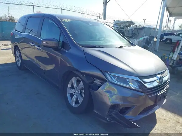 5FNRL6H53JB099188 2018 HONDA ODYSSEY - Image 1