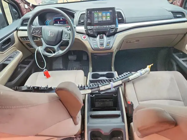 5FNRL6H53JB101277 2018 HONDA ODYSSEY - Image 8