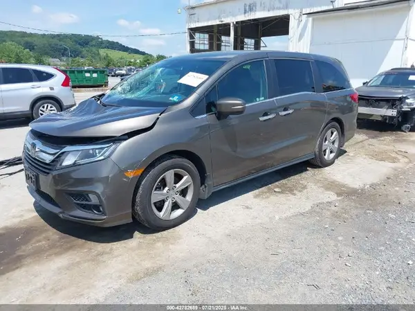 5FNRL6H53JB110335 2018 HONDA ODYSSEY - Image 2