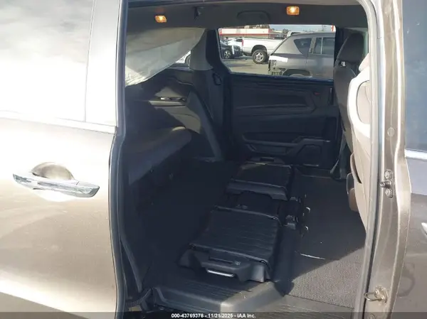 5FNRL6H53NB031074 2022 HONDA ODYSSEY - Image 8
