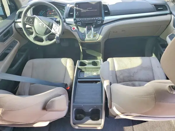 5FNRL6H54JB065731 2018 HONDA ODYSSEY - Image 8