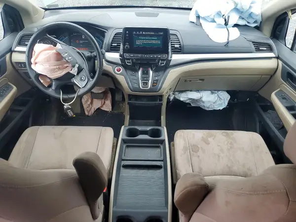 5FNRL6H54JB085204 2018 HONDA ODYSSEY - Image 8