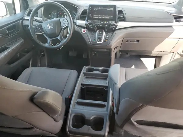 5FNRL6H54JB091651 2018 HONDA ODYSSEY - Image 8