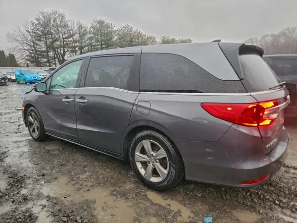 5FNRL6H54JB093738 2018 HONDA ODYSSEY - Image 2