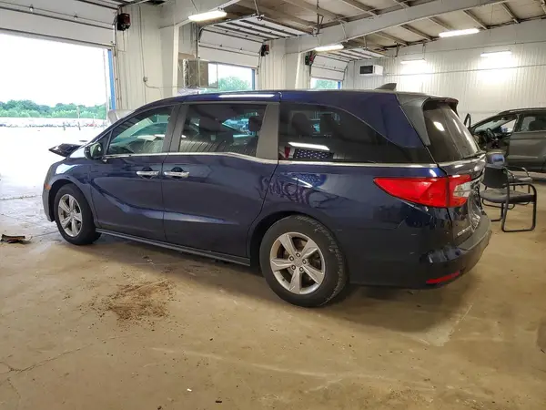 5FNRL6H54JB103295 2018 HONDA ODYSSEY - Image 2