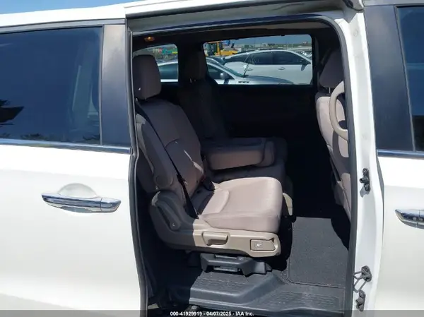 5FNRL6H54KB053841 2019 HONDA ODYSSEY - Image 8