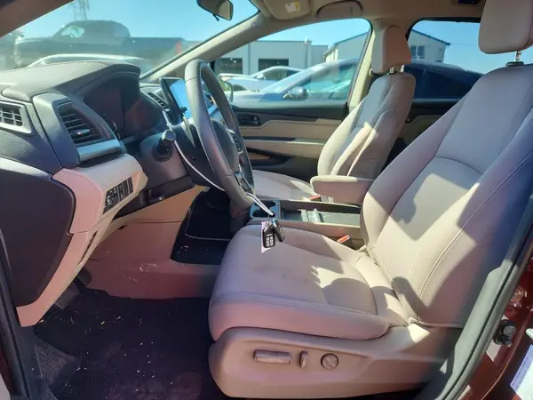 2019 HONDA ODYSSEY auction photo 7