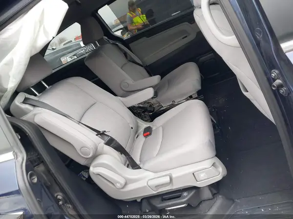 5FNRL6H54KB061020 2019 HONDA ODYSSEY - Image 8