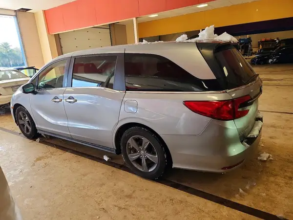 5FNRL6H54NB046585 2022 HONDA ODYSSEY - Image 2