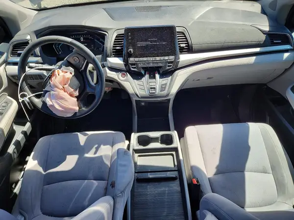 5FNRL6H55JB055838 2018 HONDA ODYSSEY - Image 8