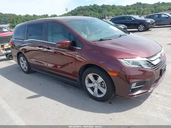 5FNRL6H55JB061591 2018 HONDA ODYSSEY - Image 1