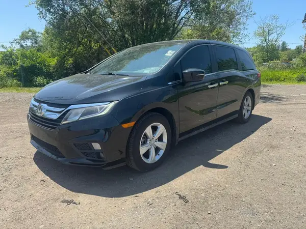5FNRL6H55JB065124 2018 HONDA ODYSSEY - Image 2