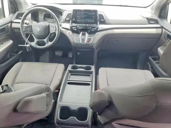 5FNRL6H55JB069626 2018 HONDA ODYSSEY - Image 8