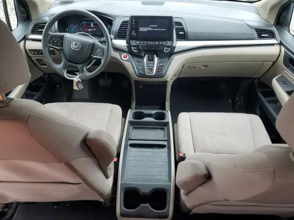 5FNRL6H55JB104231 2018 HONDA ODYSSEY - Image 8