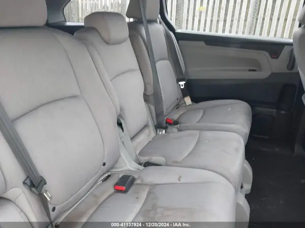 5FNRL6H55KB057249 2019 HONDA ODYSSEY - Image 8