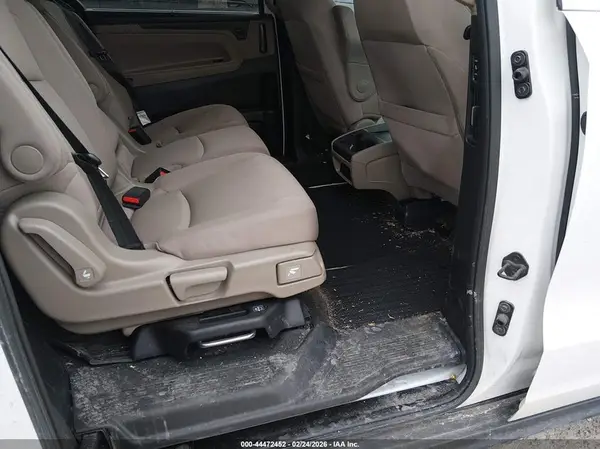 5FNRL6H55RB022852 2024 HONDA ODYSSEY - Image 8
