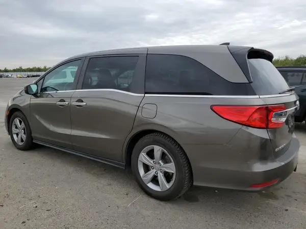 5FNRL6H56JB014859 2018 HONDA ODYSSEY - Image 2