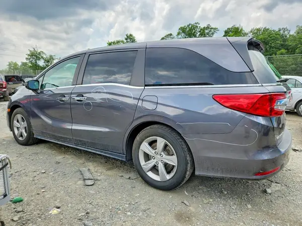 5FNRL6H56JB017034 2018 HONDA ODYSSEY - Image 2