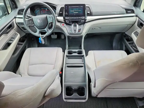 5FNRL6H56JB017034 2018 HONDA ODYSSEY - Image 8