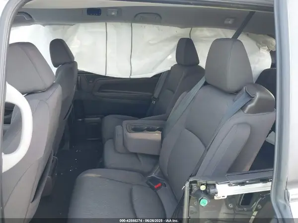 5FNRL6H56JB028681 2018 HONDA ODYSSEY - Image 8