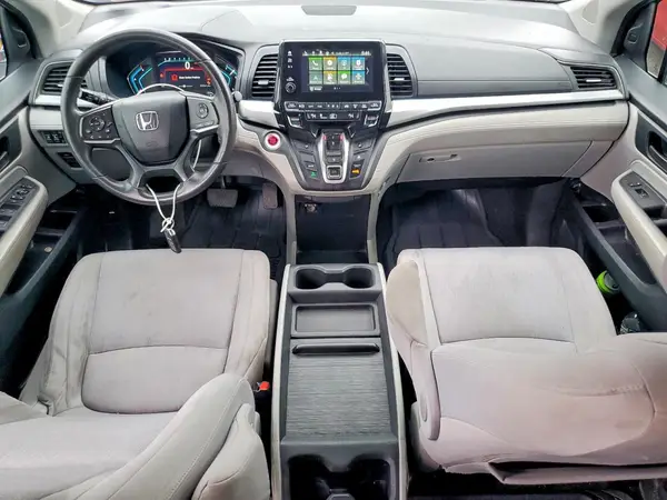 5FNRL6H56JB033217 2018 HONDA ODYSSEY - Image 8