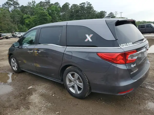 5FNRL6H56JB041690 2018 HONDA ODYSSEY - Image 2