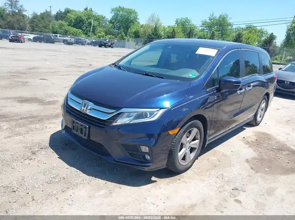 5FNRL6H56JB070509 2018 HONDA ODYSSEY - Image 2