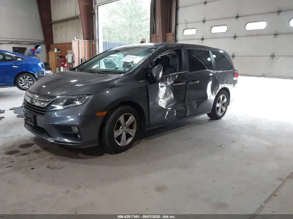 5FNRL6H56JB083535 2018 HONDA ODYSSEY - Image 2