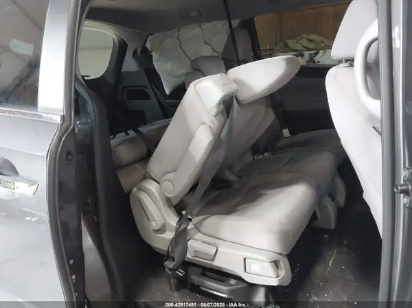5FNRL6H56JB083535 2018 HONDA ODYSSEY - Image 8