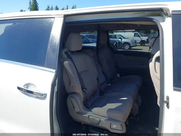 5FNRL6H56JB091635 2018 HONDA ODYSSEY - Image 8